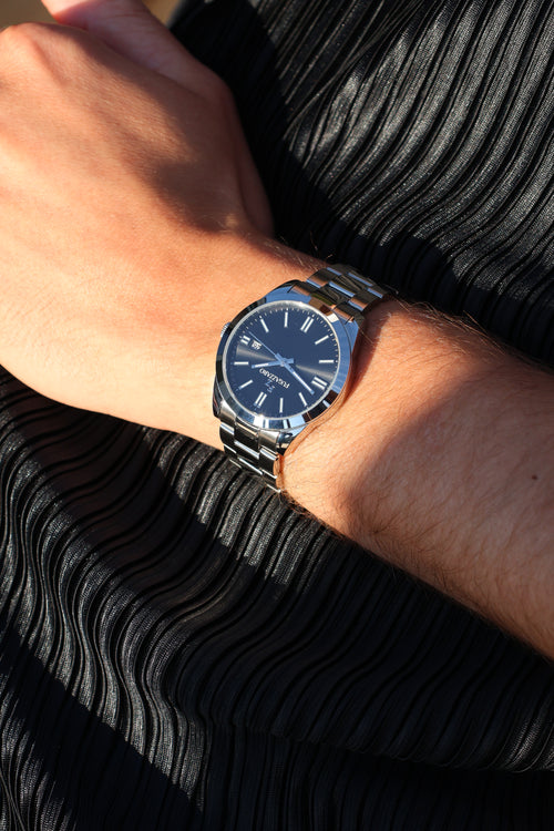 Laguna - Black Dial